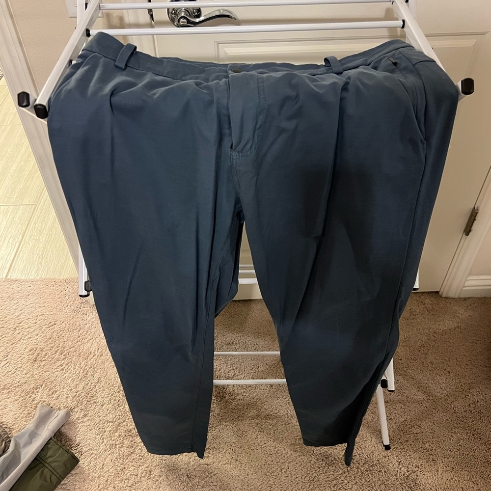 Lululemon Commission Pant